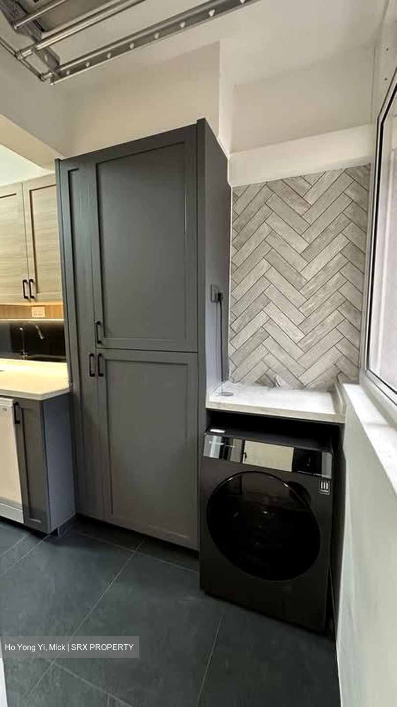 Castle Green (D26), Condominium #578634141